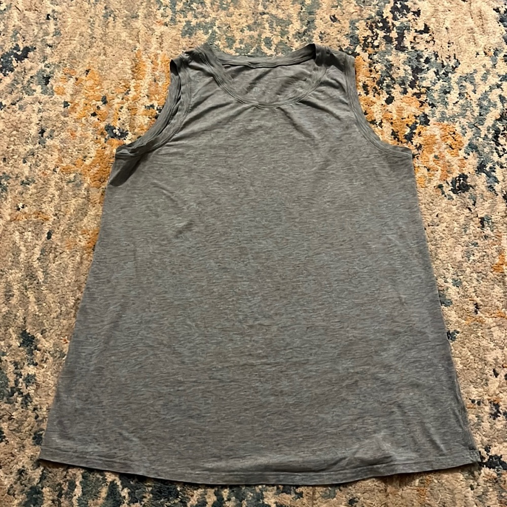 Lululemon muscle tank